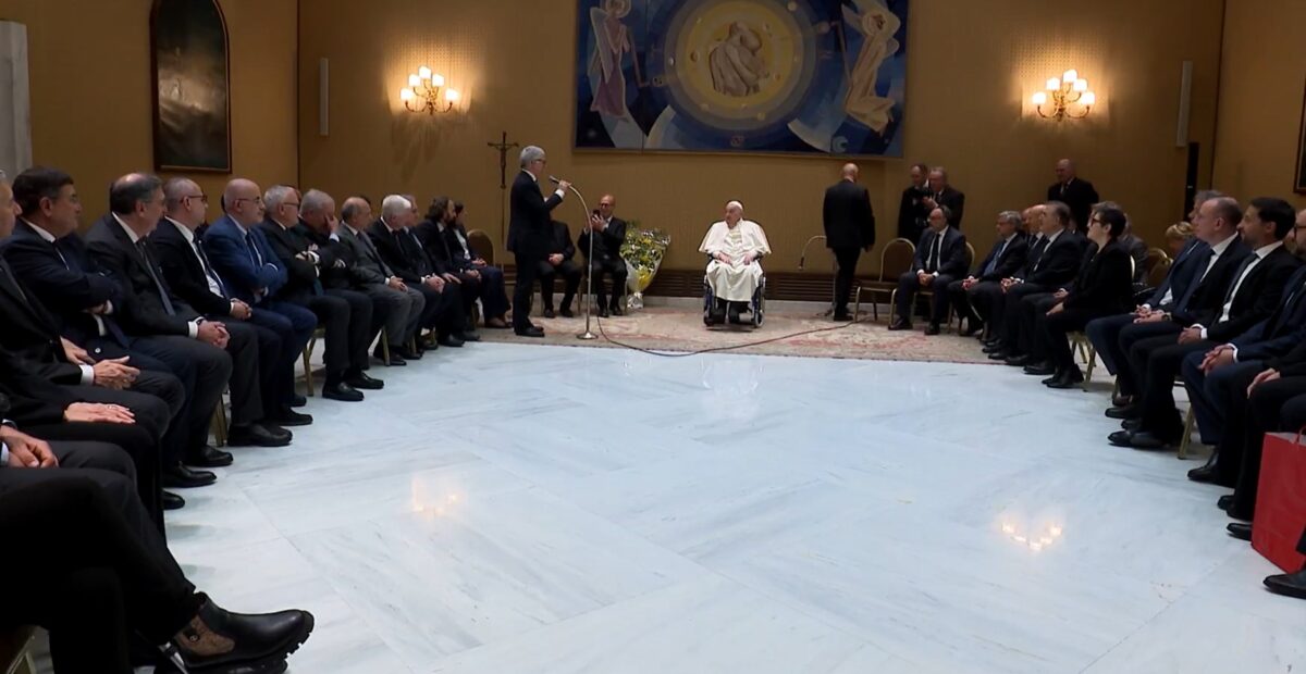 Papa Francisc, recunoscător echipei medicale care i-a salvat viața. Mesaj emoționant transmis de liderul de la Vatican