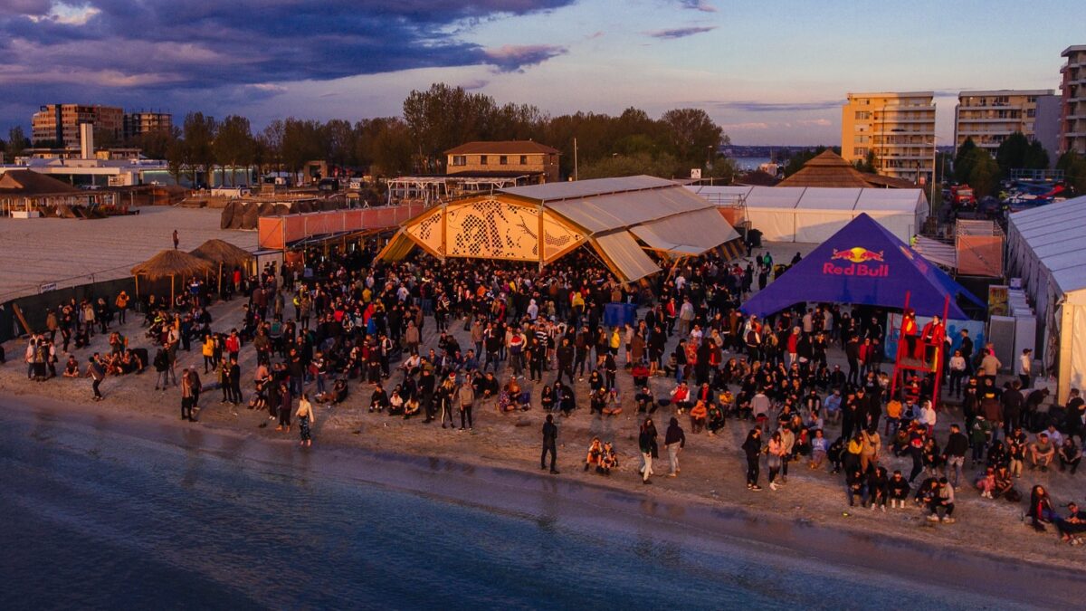 Poliţia Română, anunț legat de drogurile descoperite pe plaja din Mamaia