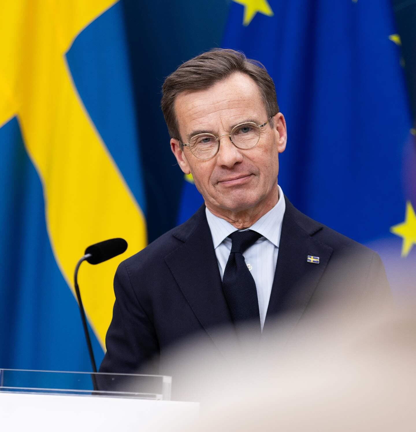 Premierul Suediei, Ulf Kristersson. și-a anunțat demisia. Blocul de stânga a câștigat alegerile la limită