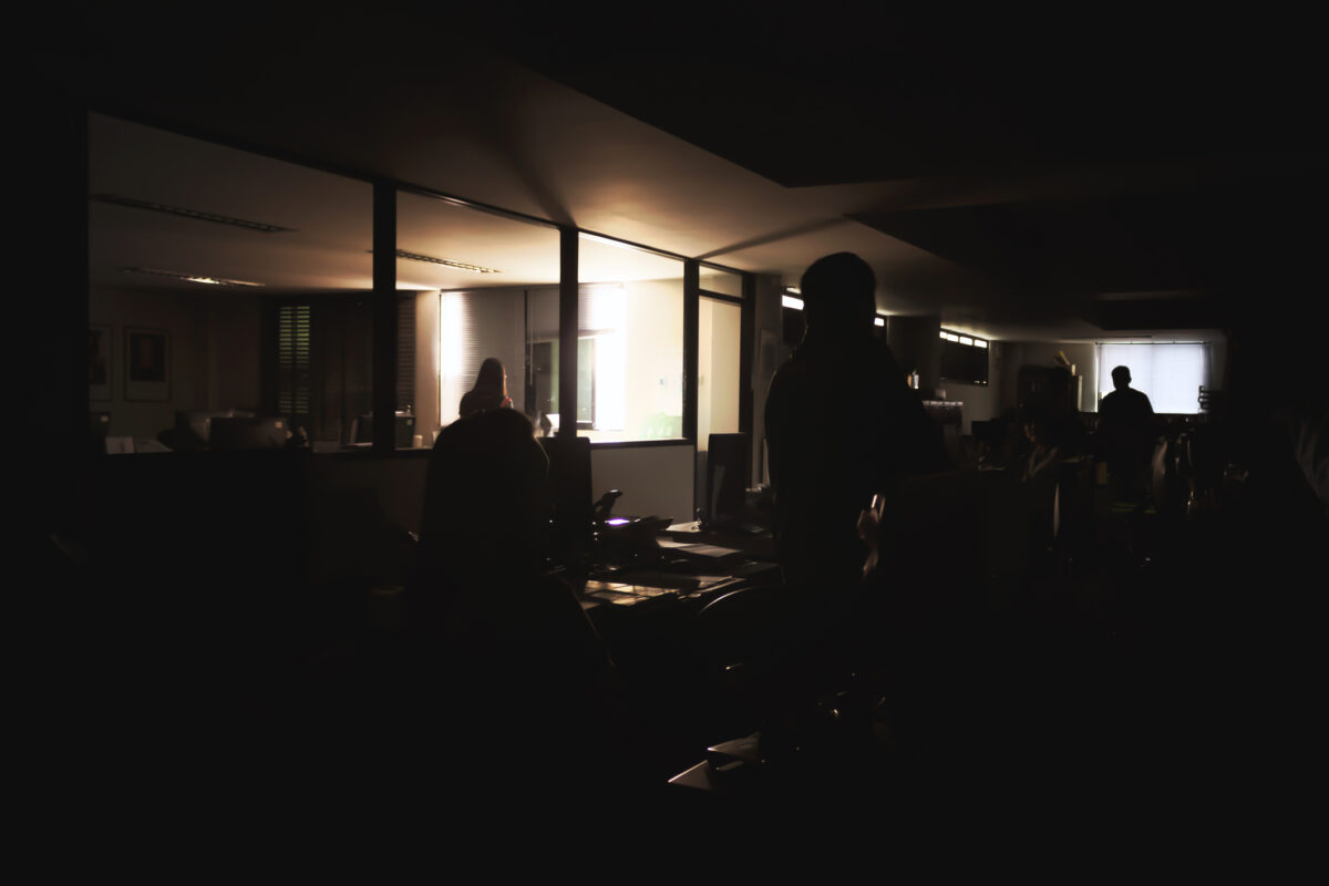 Blakout în Peninsula Iberica. Sebastian Burduja: Situația din România este sub control