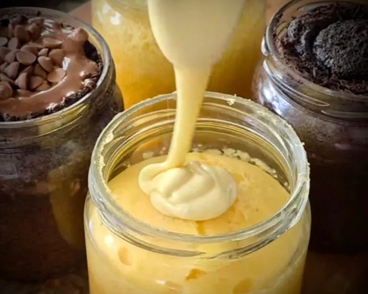 Prăjitura la borcan. Desertul rapid, fără coacere