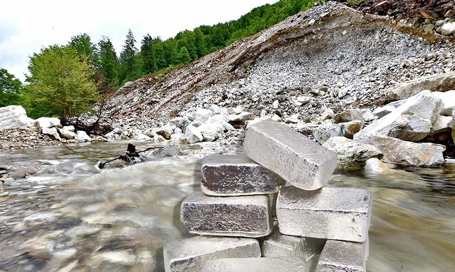 Americanii scanează comoara de la Budureasa, zăcământul strategic de brucit exploatat cu fonduri UE