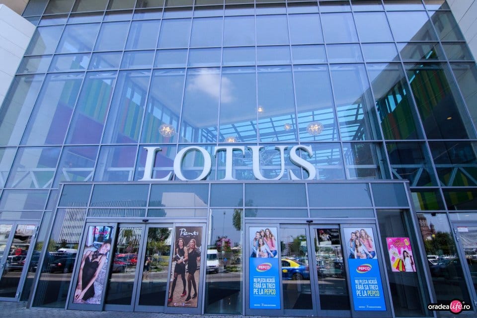 Mall-ul din Oradea, scena unor bătăi repetate între adolescenți