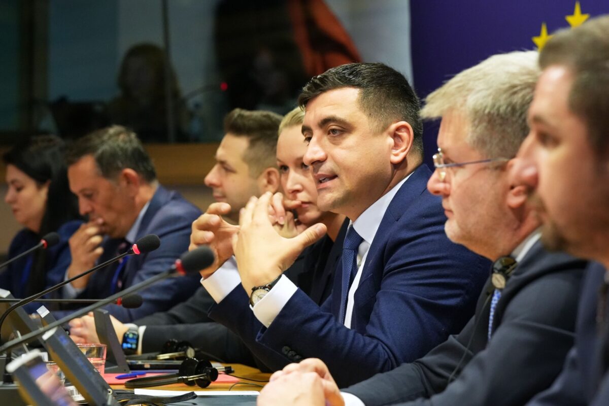 Adrian Năstase lansează o ipoteză controversată: Simion a vrut să piardă alegerile