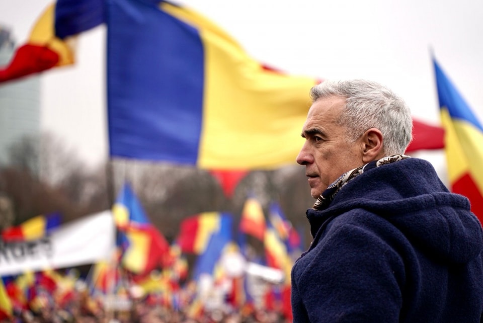 Călin Georgescu rămâne sub control judiciar în dosarul în care este acuzat de promovarea ideilor fasciste și legionare. Decizie definitivă
