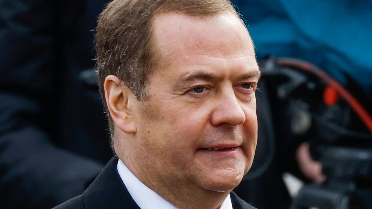 Medvedev, despre atacul nocturn asupra Ucrainei: Este o măsură împotriva psihopaților periculoși