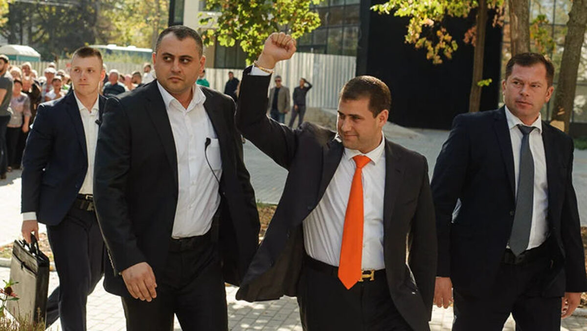 Leonea Vaca, „cu drag de la Ilan Şor”. Cum îşi păstrează reţeaua fostul deputat. Video