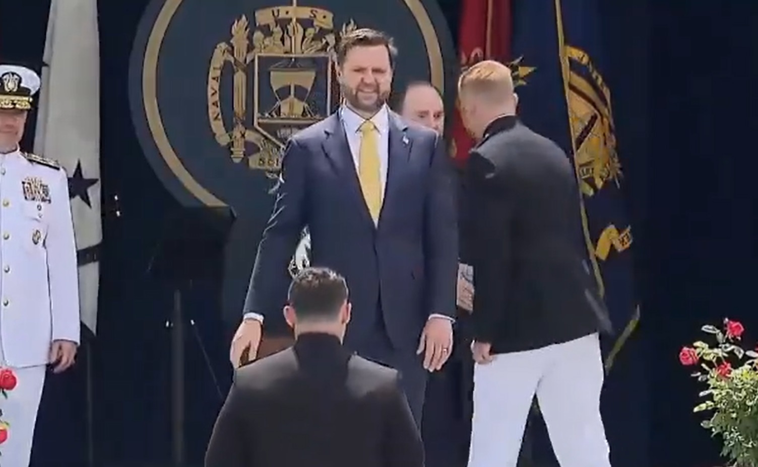 Cea mai mare provocare pentru JD Vance: să facă pace cu Iranul. Actualul vicepreședinte își joacă viitorul