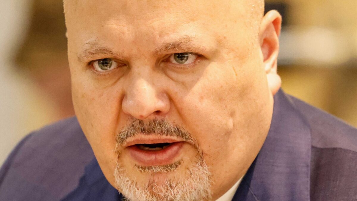 Procurorul CPI Karim Khan nu a fost, de fapt, exonerat de acuzațiile de abuz sexual. Ancheta continuă