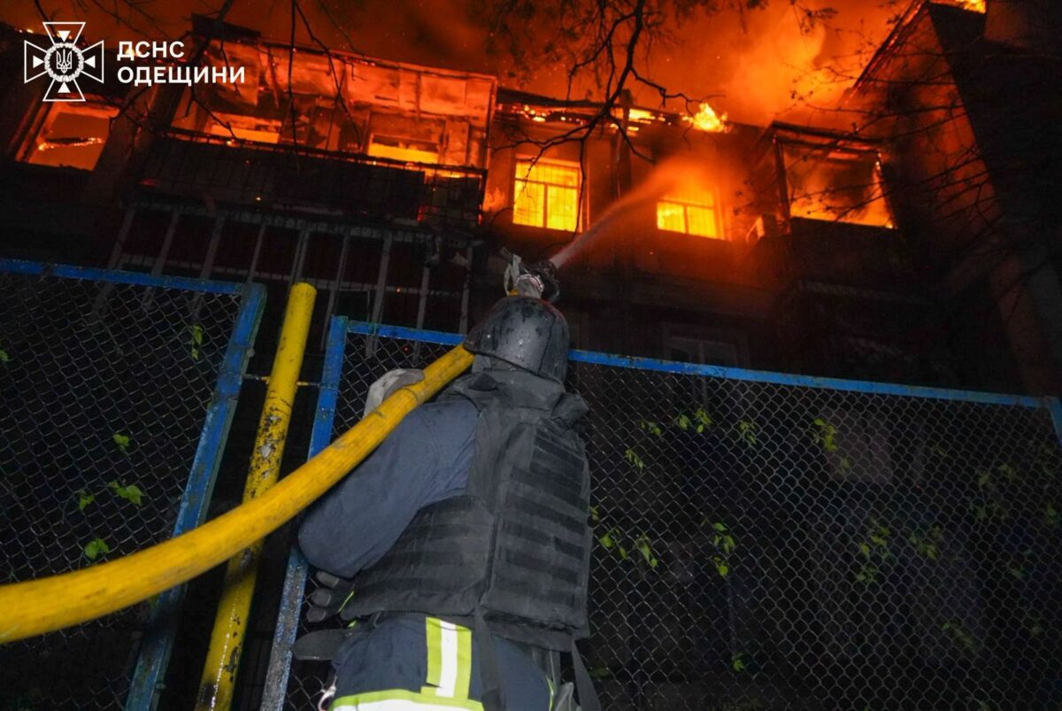 Rusia a lansat un nou atac. Dronele au lovit apartamente din Harkov