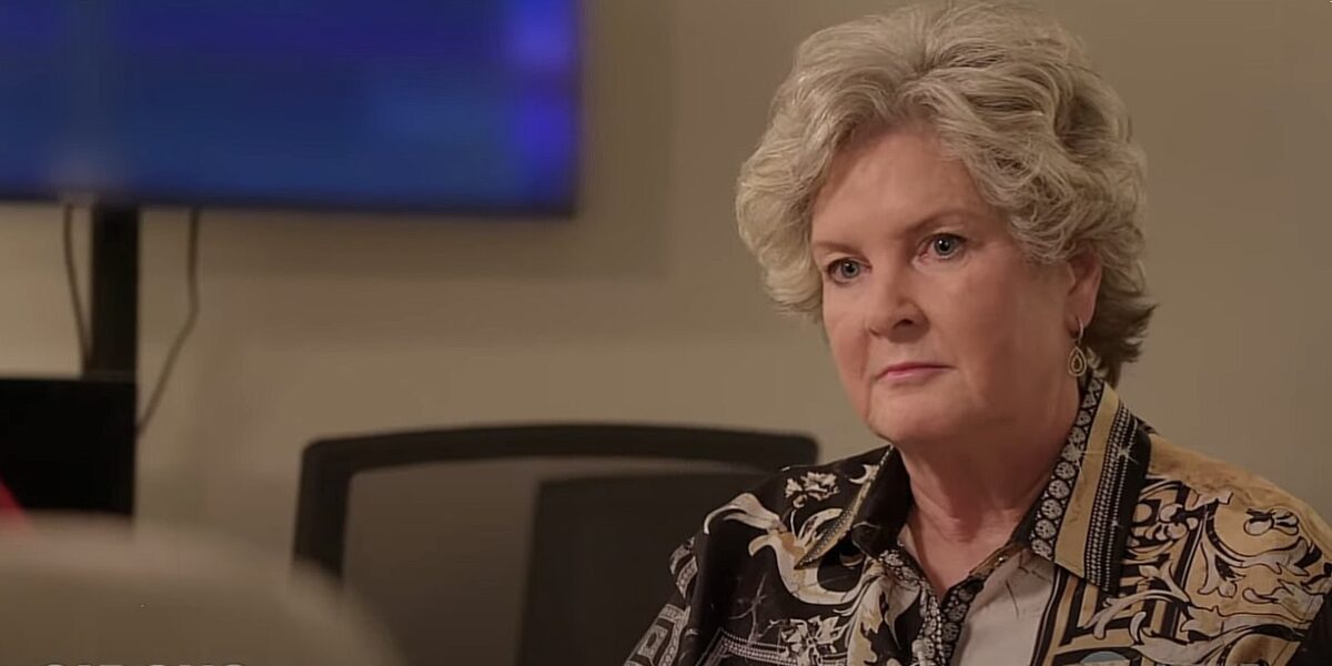 Falsificator de identitate, la Casa Albă. Telefonul „Doamnei de gheață”, piratat