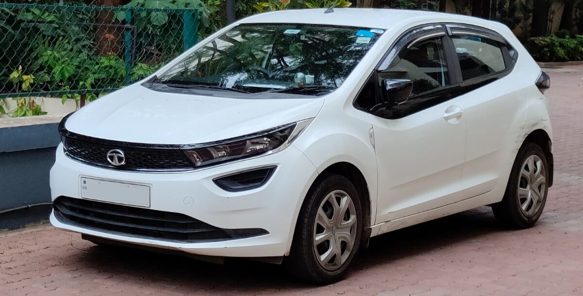 Mașină mai ieftină ca Dacia. Se laudă cu dotări mai bune și prețuri mai mici