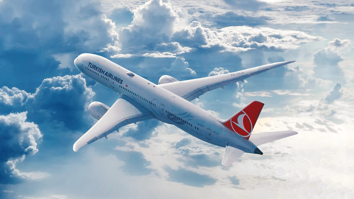 Un avion al companiei Turkish Airlines, cuprins de flăcări pe principalul aeroport din Nepal