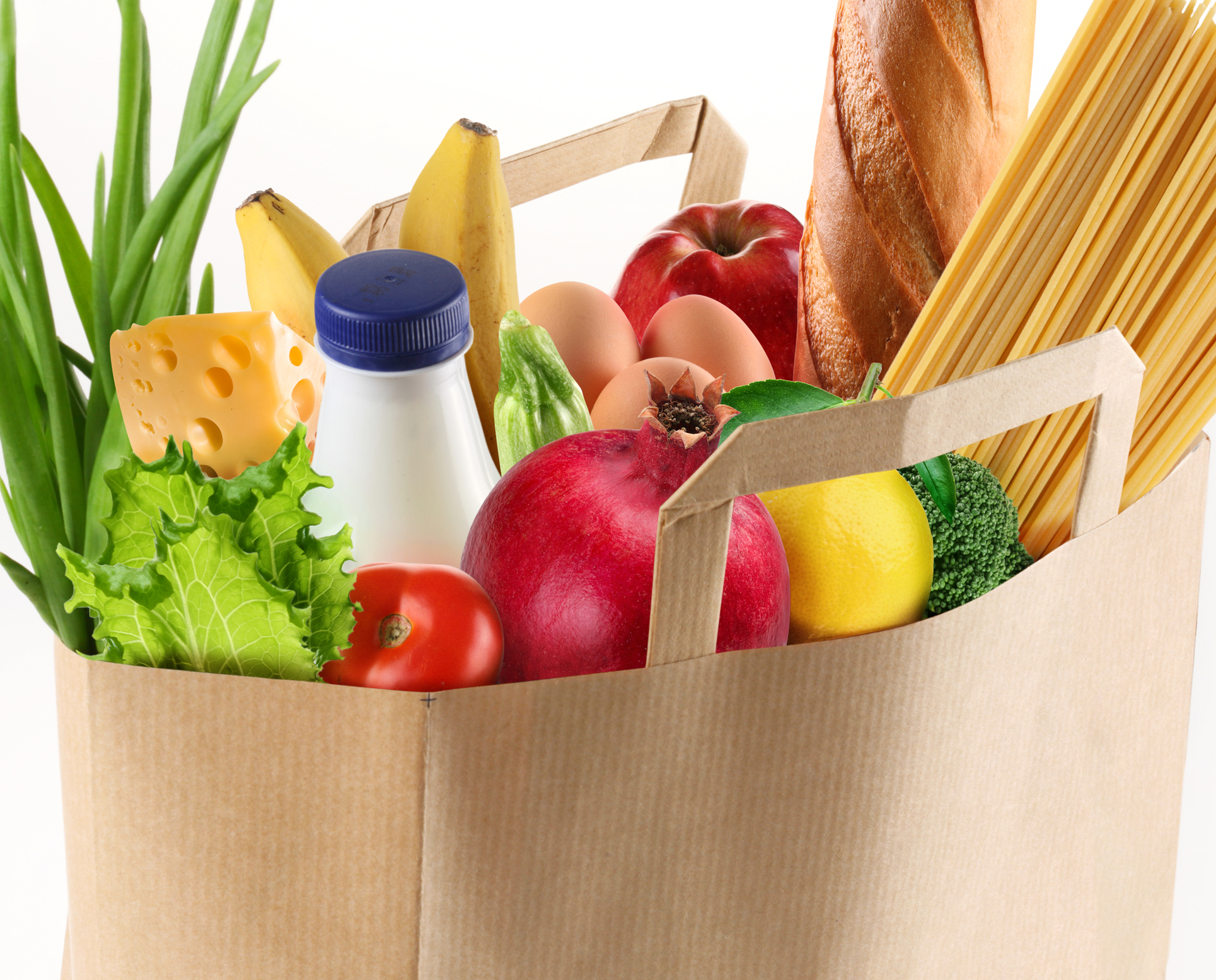 Nemulțumiri după plafonarea prețurilor la alimente. Comercianții reclamă tratament preferențial în piață