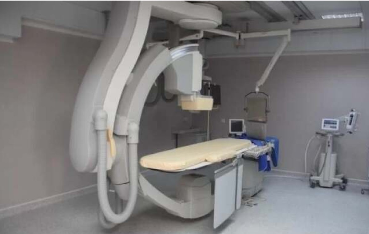 Milionarul care a vândut Primăriei Oradea un angiograf vechi, ca fiind nou, scapă de măsurile asiguratorii