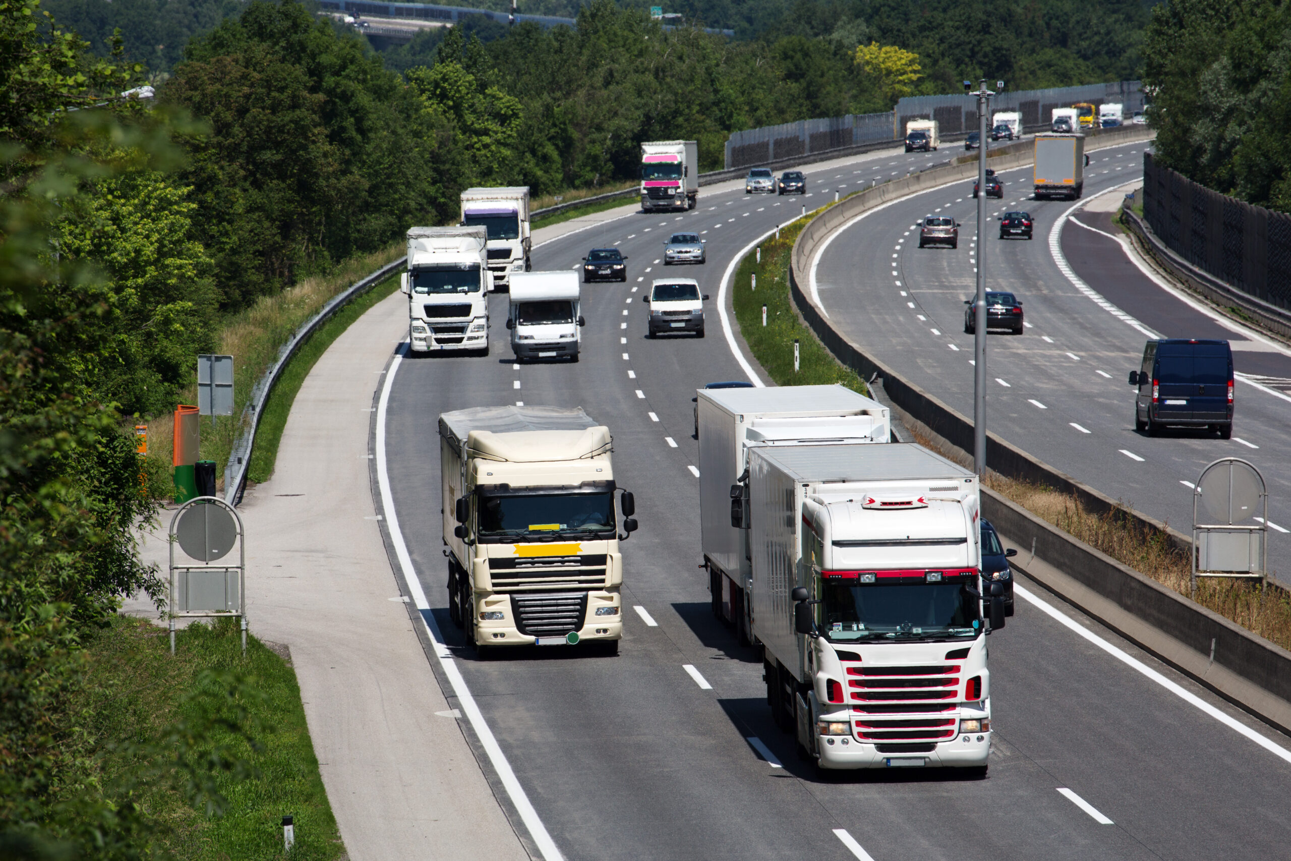 Schimbare în Codul rutier 2026. Noua rovinietă TollRO nu mai intră în vigoare la data anunțată