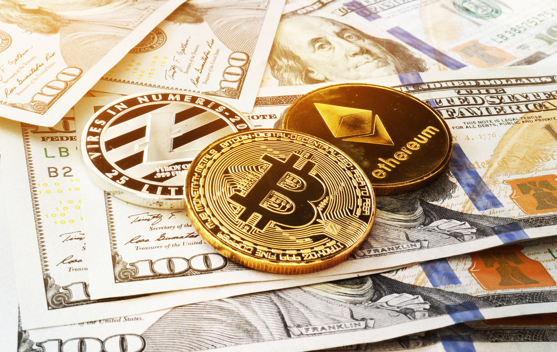 Înșelătorii care bântuie piața crypto. Fraudă, promisiuni false și pierderi