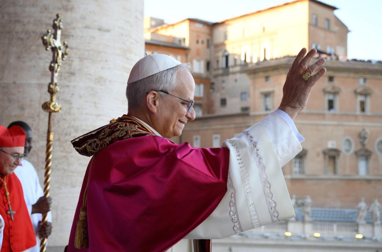 Cum a decurs operația Papei Leon al XIV-lea. Detalii de la Vatican despre starea sa