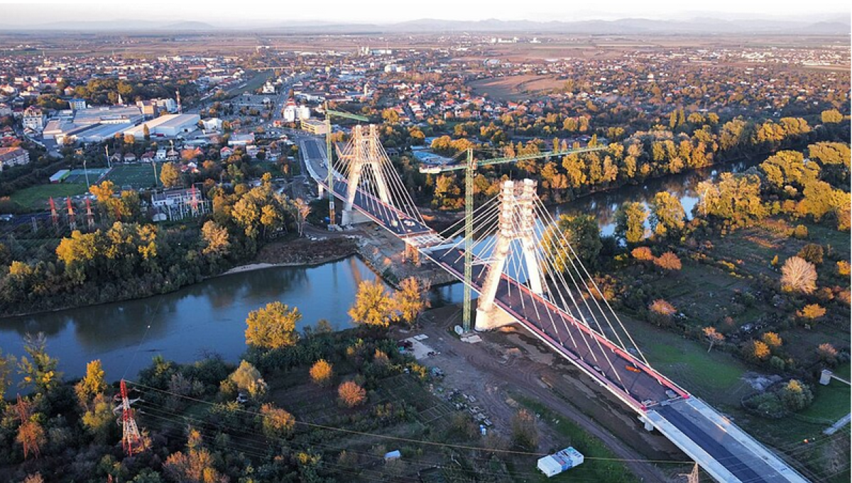 Podul hobanat din Satu Mare, o capodoperă tehnică și vizuală, gata de inaugurare