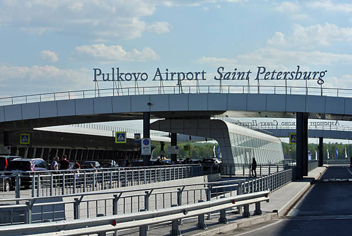 Umilință pentru Putin. Ucraina aruncă în haos aeroportul din Moscova