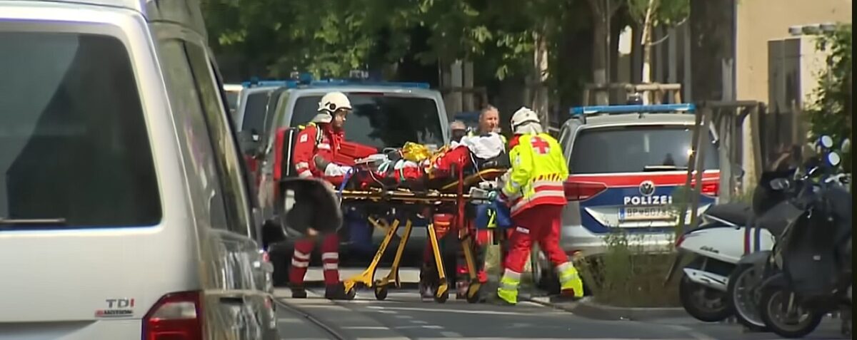 Doi copii români, printre răniții masacrului de la Graz. Trei zile de doliu național în Austria