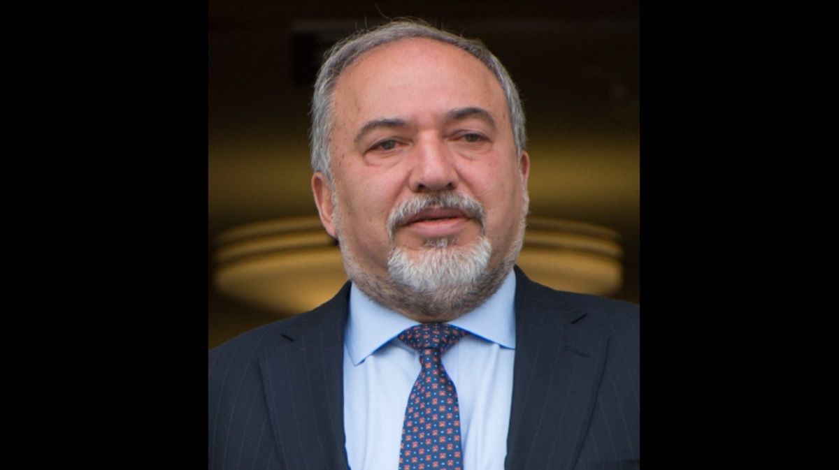 Ajutor umanitar sau sprijin indirect? Liberman acuză guvernul israelian că menține Hamas în viață