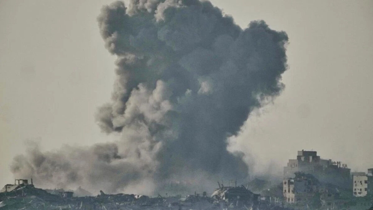 Alertă de călătorie. Românii din Israel și Iran, avertizați să evite zonele periculoase