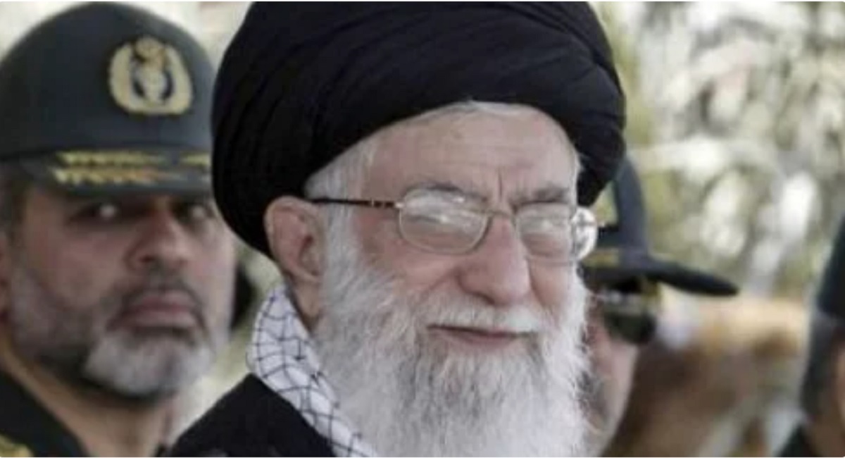 Ayatollah Ali Khamenei, măsuri fără precedent în Iran. Se teme să nu fie asasinat