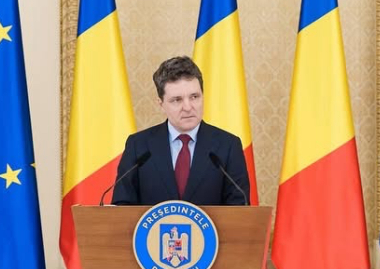Veteranul de război Ion Vasile Banu, decorat de președintele Nicușor Dan cu Ordinul Virtutea Militară în grad de Cavaler