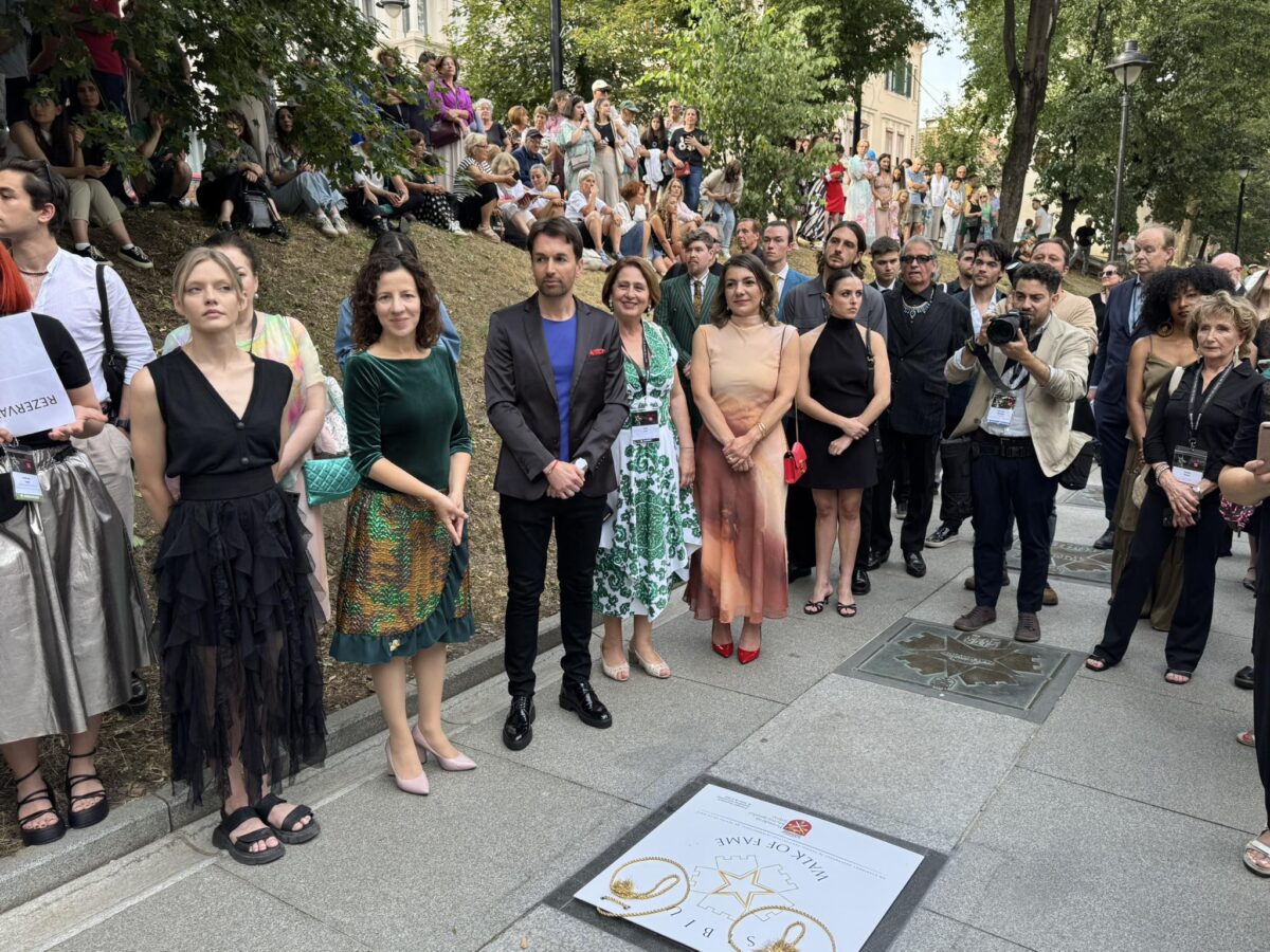 Șapte personalități culturale de renume, onorate pe Aleea Celebrităților din Sibiu