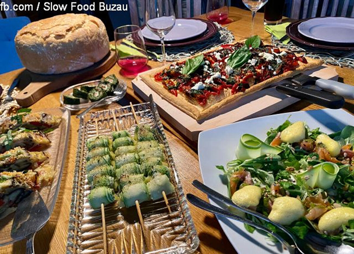 Înapoi în grădina bunicilor, la Piața Artizanilor din Berca. Slow Food Buzău: doi ani de gust românesc