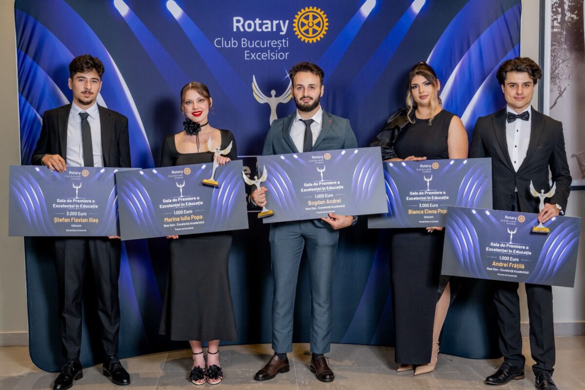 „Cum arată școala de mâine, așa va arăta țara” – Rotary Excelsior și Simtel premiază excelența care modelează viitorul