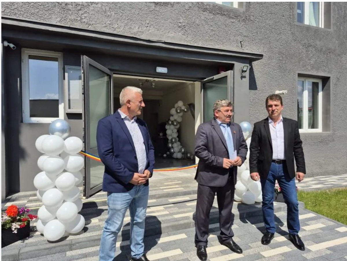 Americanul care a investit în blocul-fantomă din Dallas-ul vulcănean dă o nouă viață unui simbol