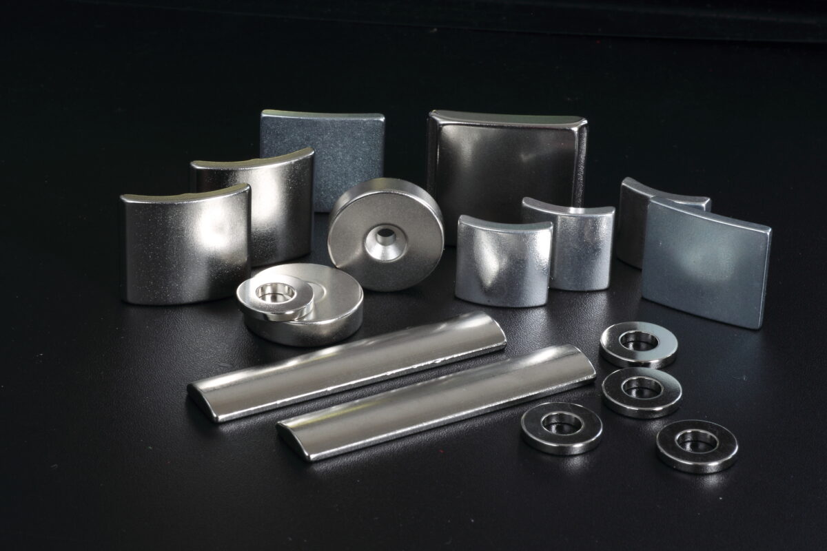 Exporturile Chinei de magneți din pământuri rare către SUA au crescut semnificativ în iunie