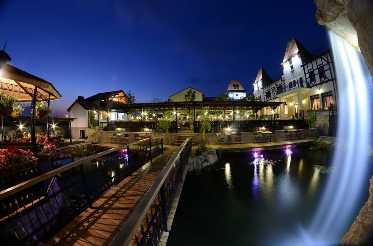 Un castel istoric, transformat centru medical. Povestea clădirii construite în stil neorenascentist german