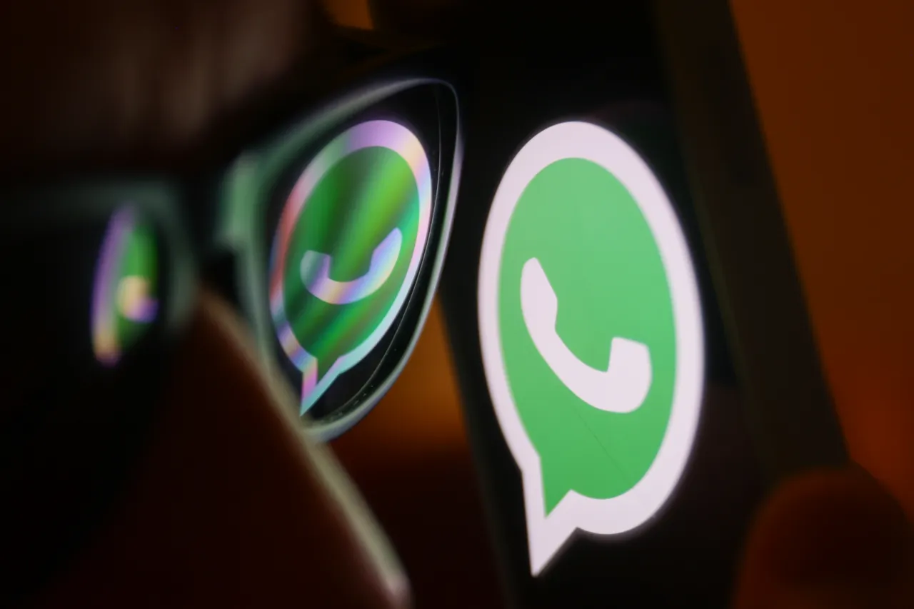 Marea actualizare, confirmată: WhatsApp de pe Apple Watch oferă, pentru prima dată, mai multe funcții