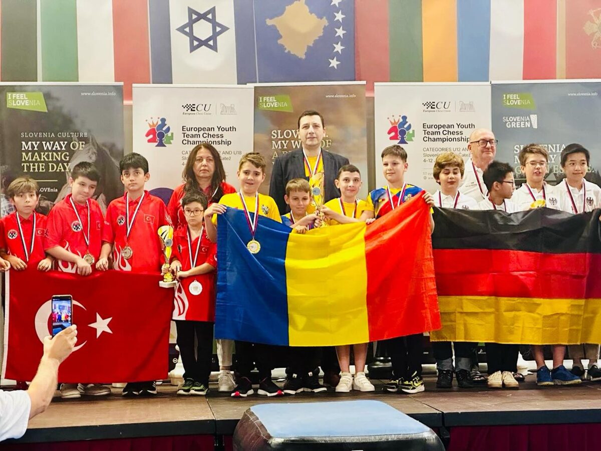 Tinerii șahiști români scriu istorie în Slovenia. Aur european la categoria sub 12 ani