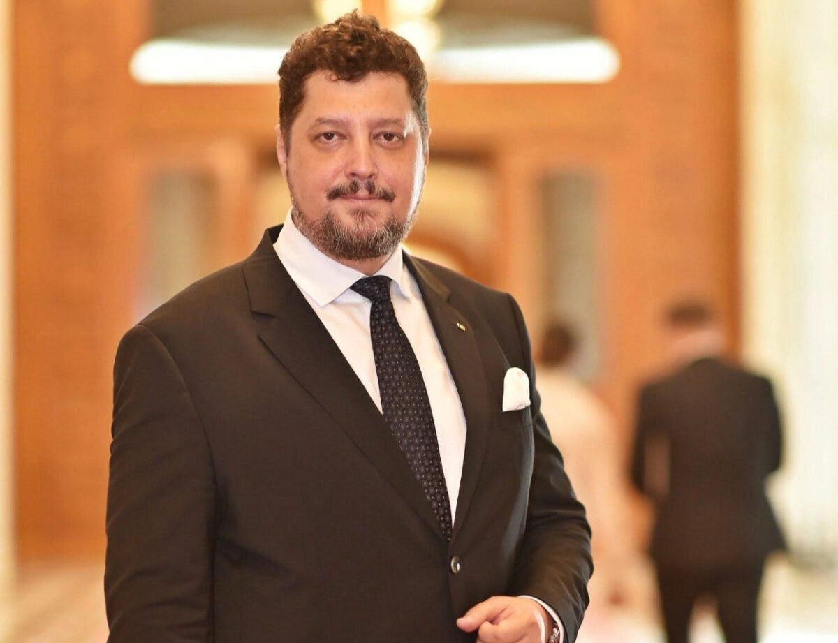 Claudiu Târziu: Retragerea numerarului, o idee de doi bani care ne poate transforma în terminale bancare