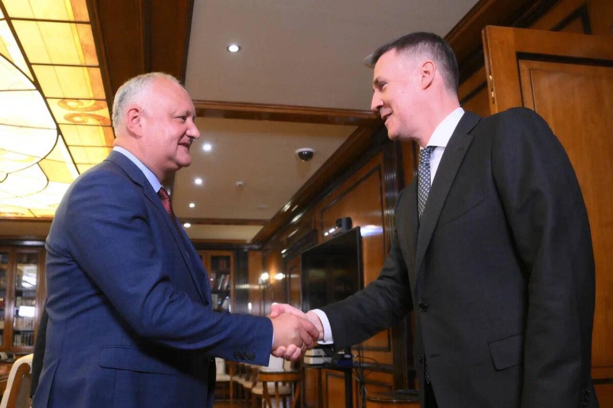 Igor Dodon, întâlnire controversată cu vicepremierul rus acuzat de Ucraina că a furat milioane de tone de grâu