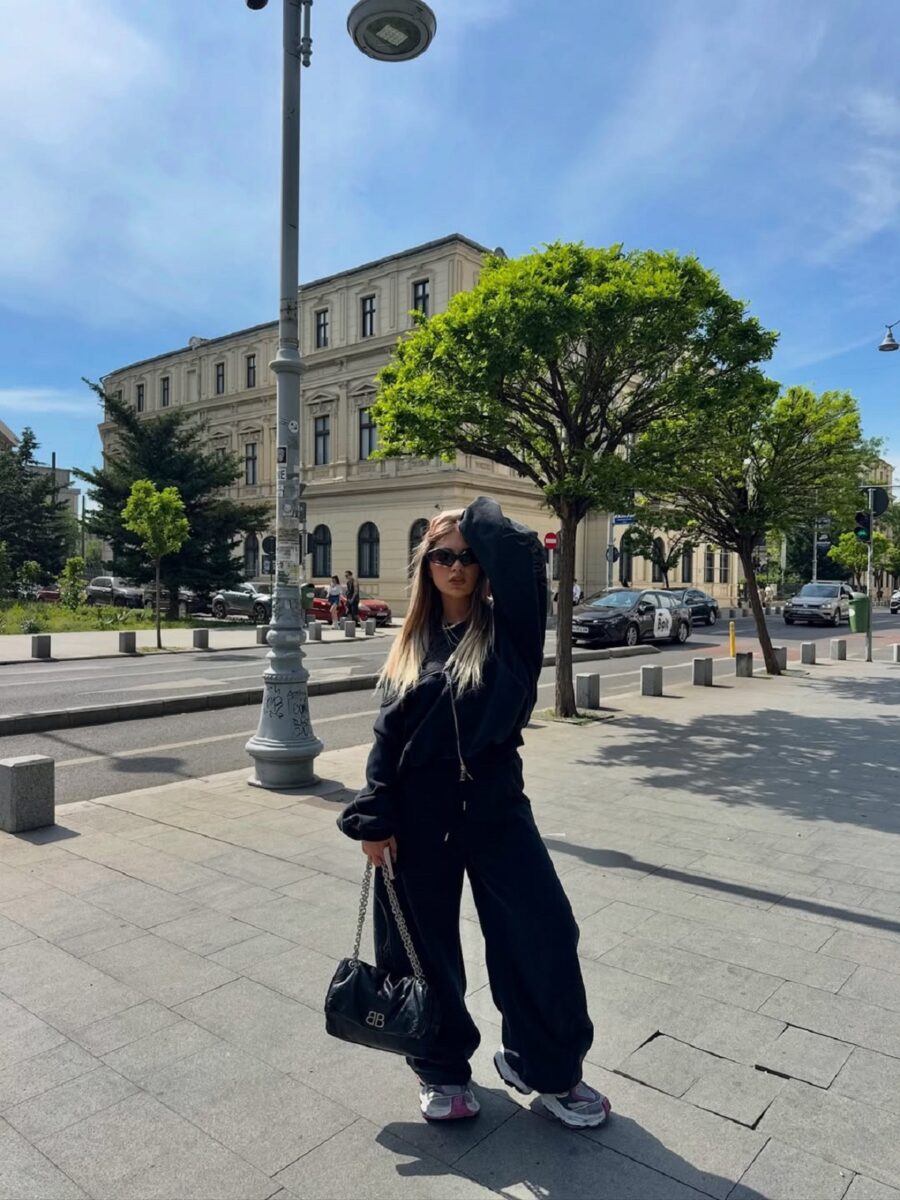 Cântăreața Jo, operată de urgență: Sunt în plină recuperare și nu e ușor