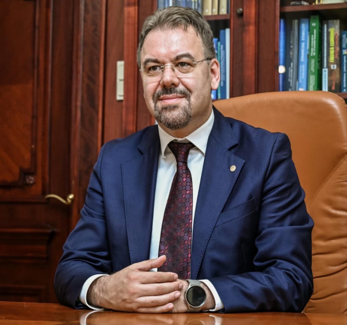 Leonardo Badea, Prim-viceguvernator BNR: O analiză conceptuală asupra evoluției cursului real de schimb în Europa Centrală și de Est după izbucnirea pandemiei