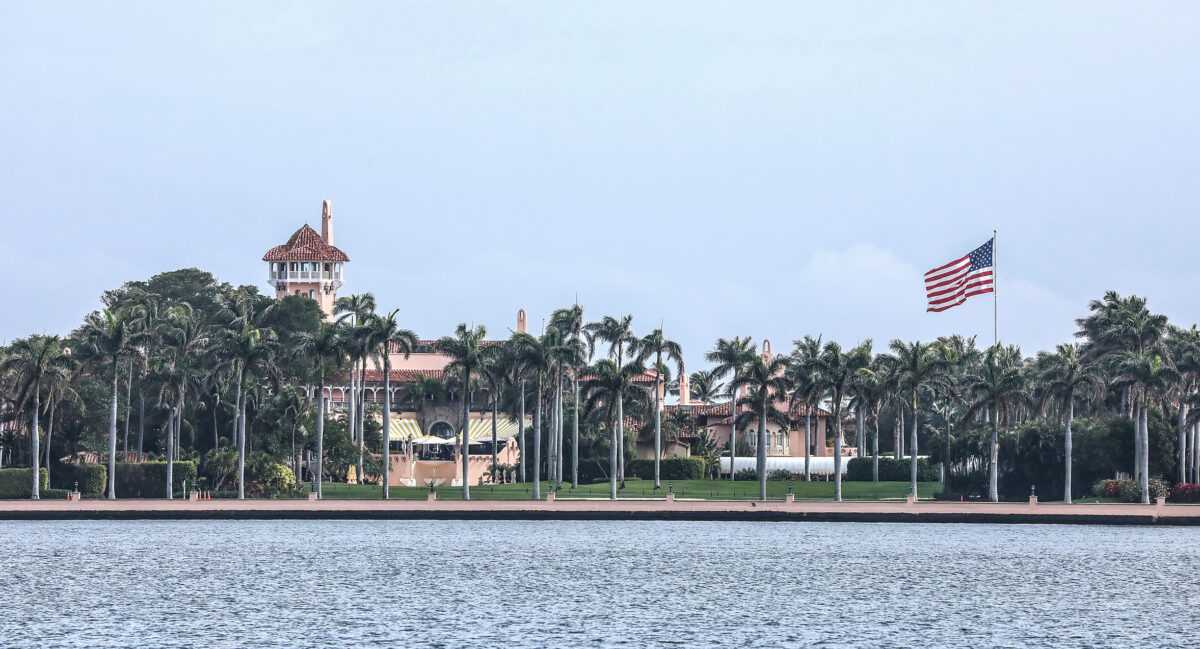 Alertă la Mar-a-Lago, după ce un bărbat a intrat pe proprietatea lui Trump. A fost împușcat pe loc