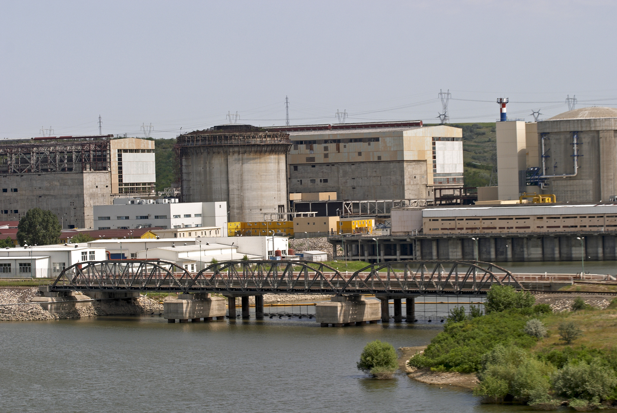 Reactoare de la Centrala Nucleară Cernavodă