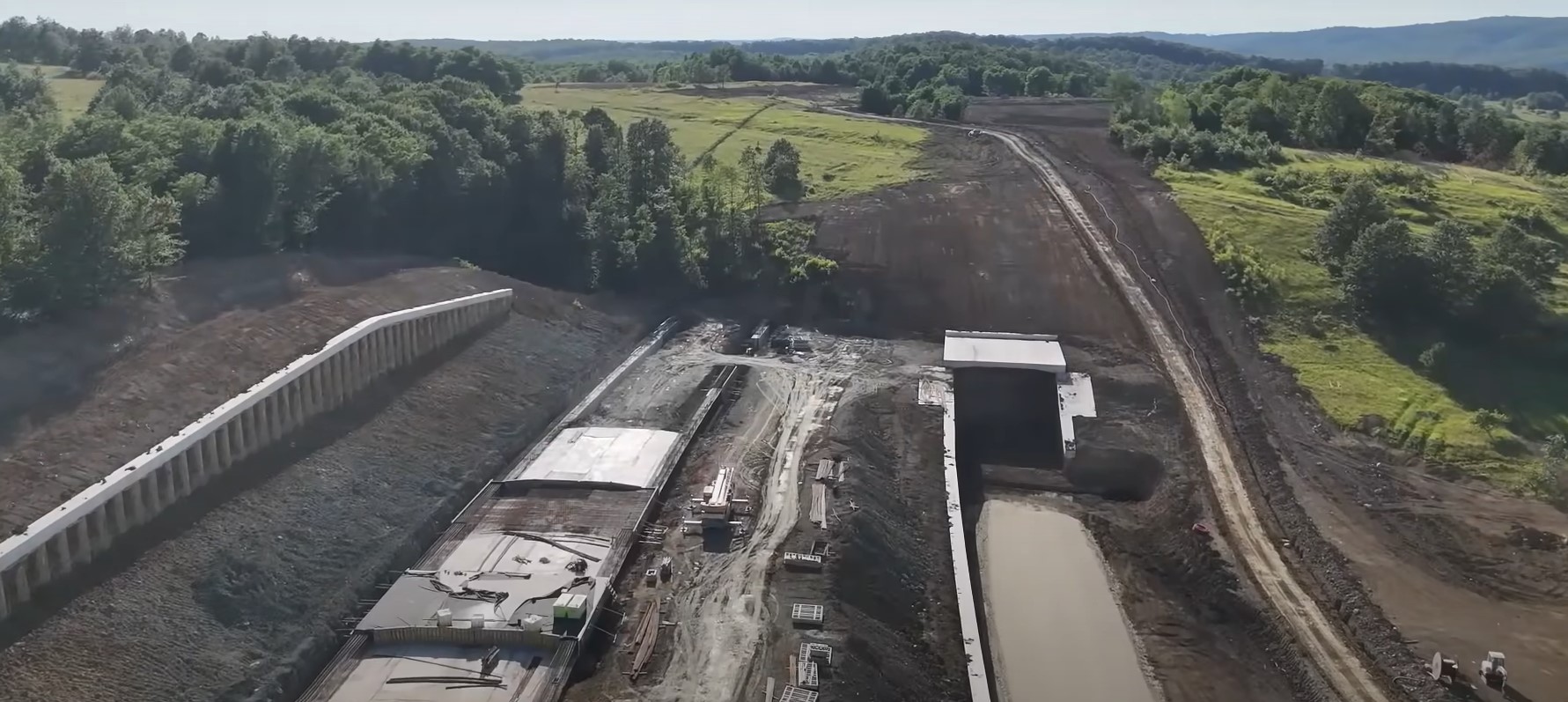 Autostrada Urșilor, drumul prin Carpați pentru șoferi fără opriri. Termenul de finalizare a fost anunțat