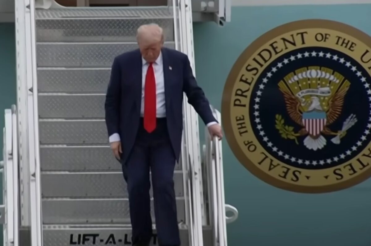 Trump, despre migrația ilegală din EU: Trebuie să opriţi această invazie îngrozitoare