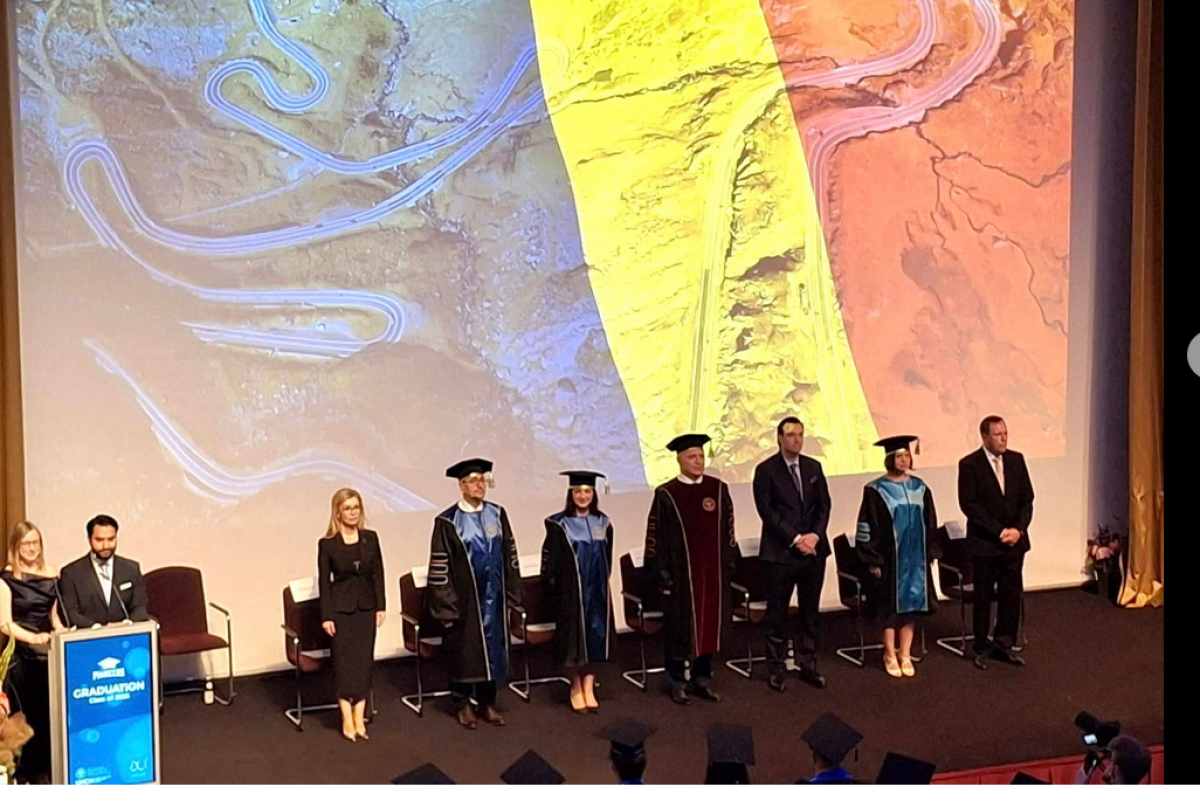 Premieră pentru medicina din Ardeal: Prima promoție de medici extensiei din Germania a UMFST Târgu-Mureș