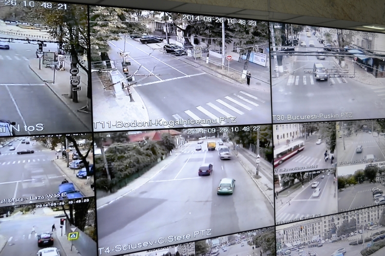 În Chișinău, traficul rutier este monitorizat de senzori inteligenți