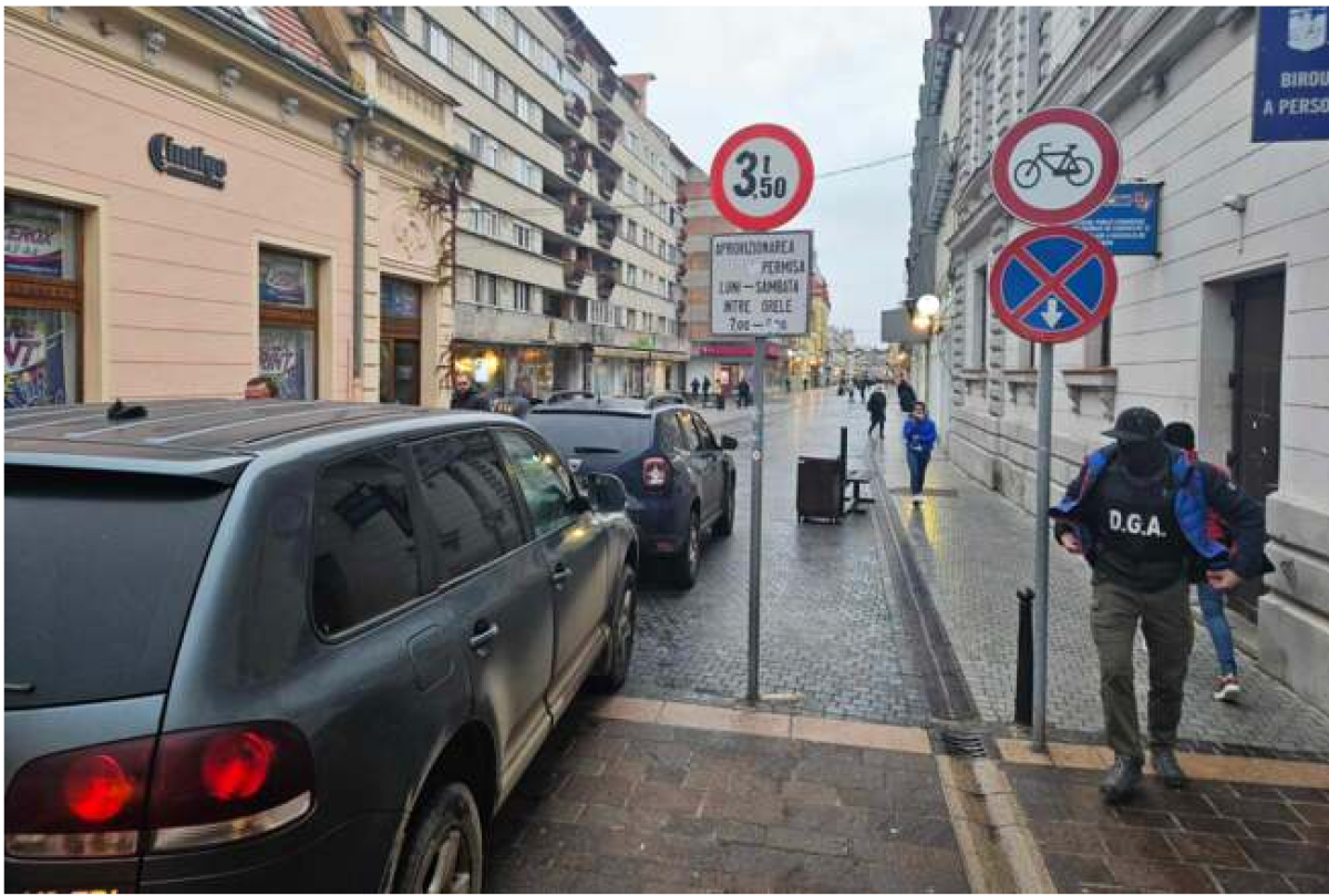 Fostul comisarul-șef al Serviciului de Înmatriculări Bihor, trimis în judecată. Acuzat de luare de mită