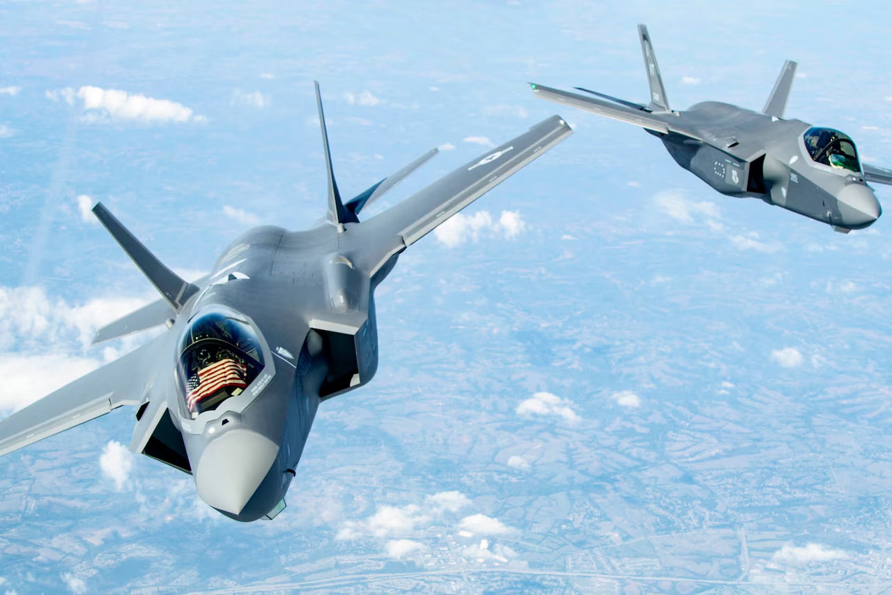 Bombardiere rusești înarmate cu rachete, în largul Norvegiei. Avioane F-35 au fost ridicate