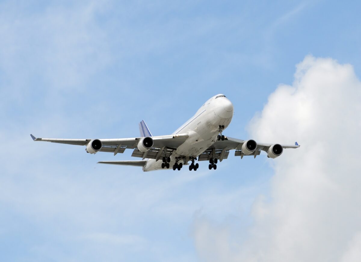 Cât costă un zbor din Riad spre București. Este singura rută sigură din Orientul Mijlociu